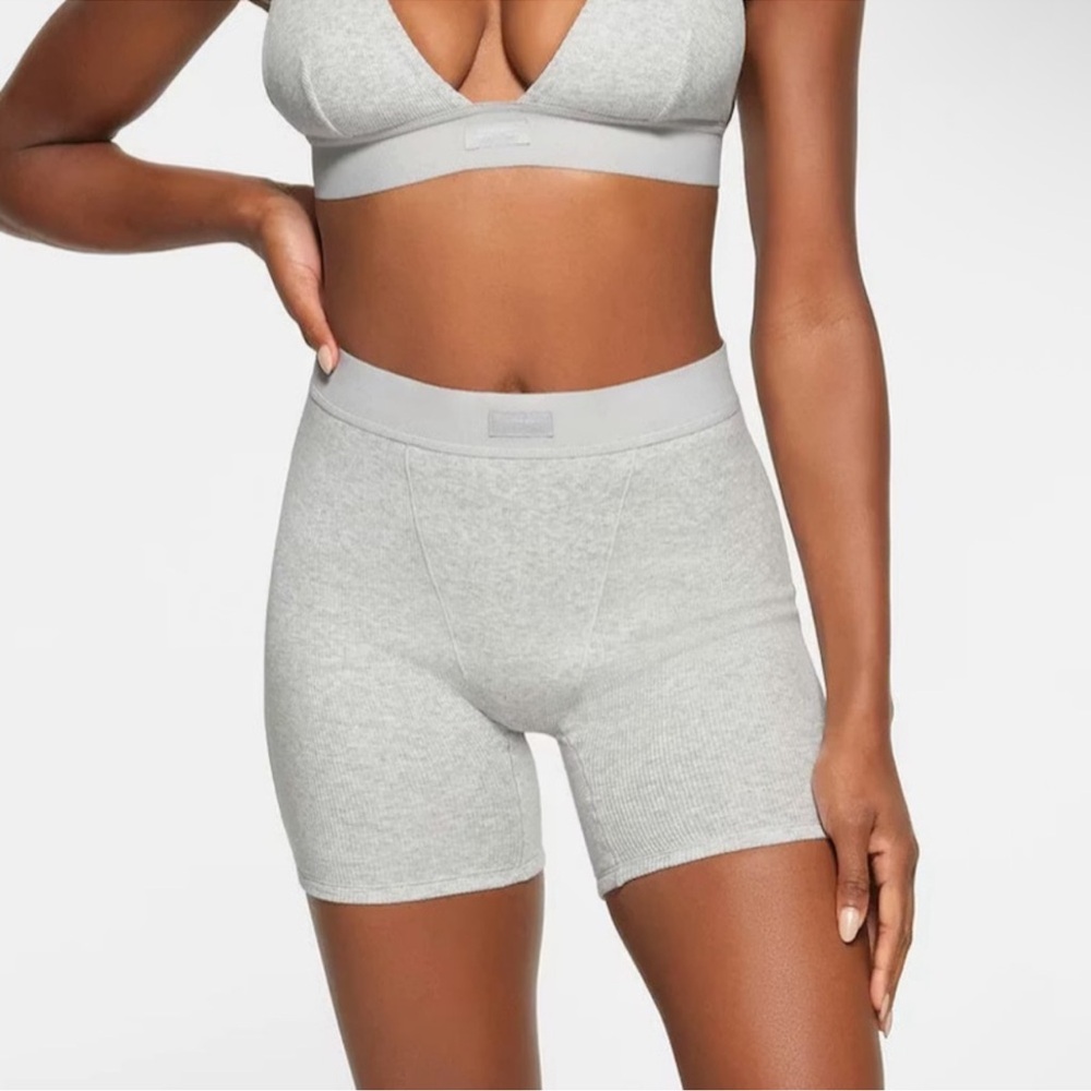 SKIMS NWT